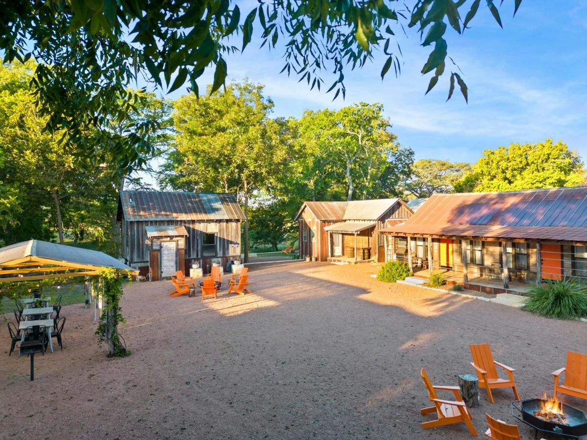 Camp Comfort Eksteriør bilde
